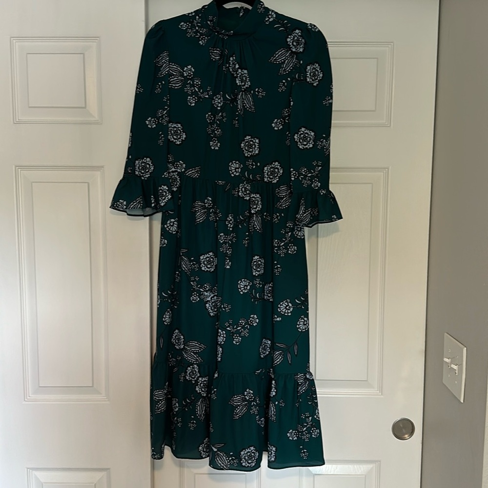 3/4 sleeve floral dress